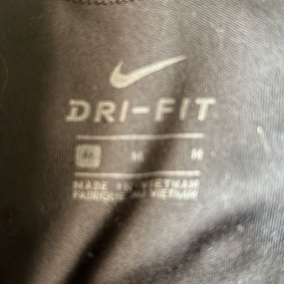 Like new Nike Dri Fit Running Shorts - Picture 4 of 4